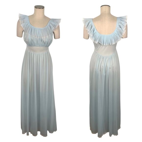 VINTAGE Vanity Fair Pale Blue Nylon Nightgown Maxi Slip Flounce Sleeve S / 32 - Picture 1 of 14